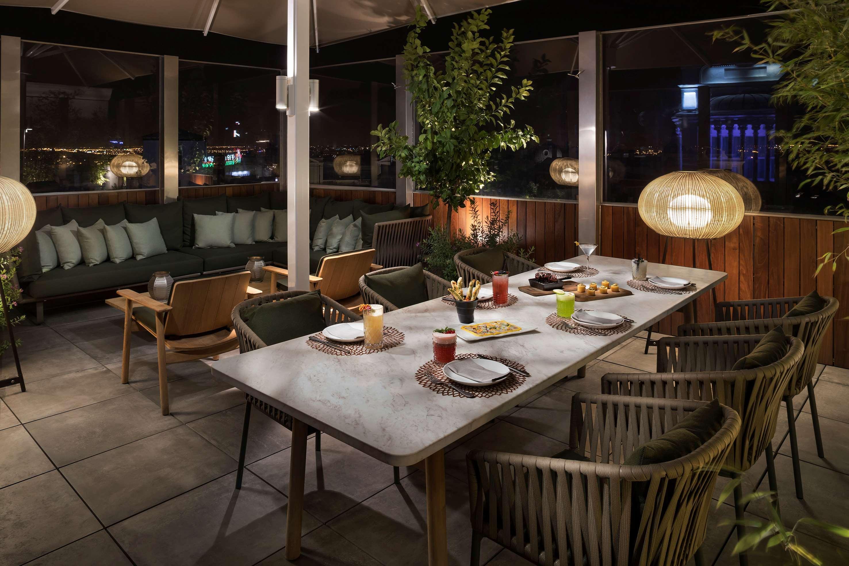 Hotel ME Madrid Reina Victoria by Meliá Exteriér fotografie